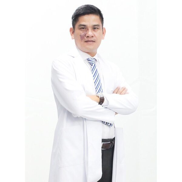 Bác sĩ Cang Hồng Thái