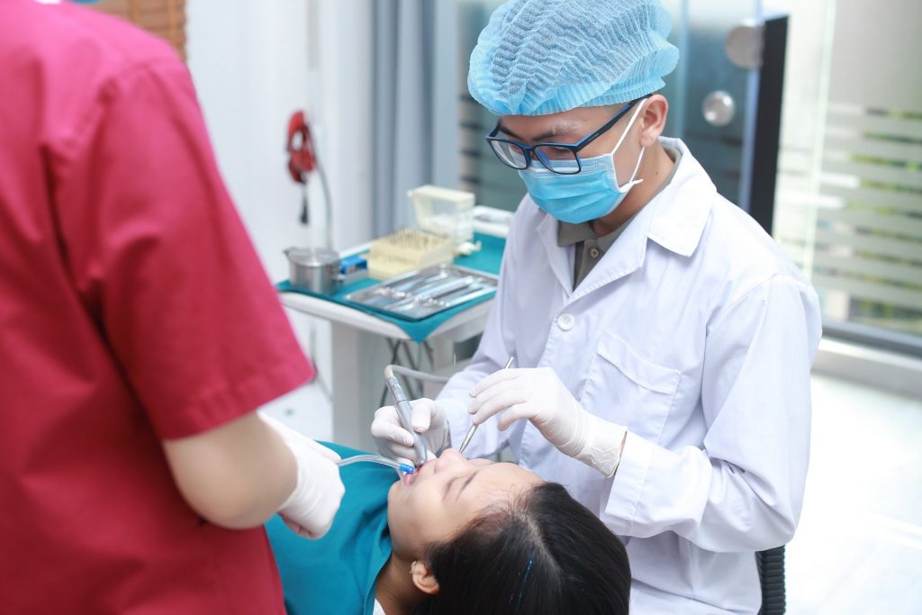 Trồng răng trụ Implant Dentium Mỹ ở đâu